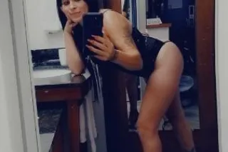 ❤‍🔥 HERE 4 A SHORT ⏳ AND I AM ... - Image 3